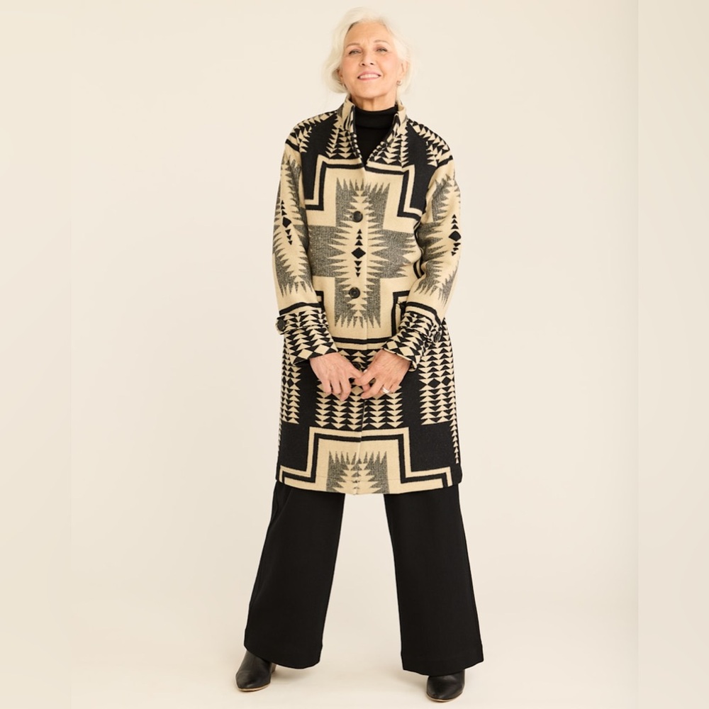 WOMEN'S TIMBERLINE WOOL COAT